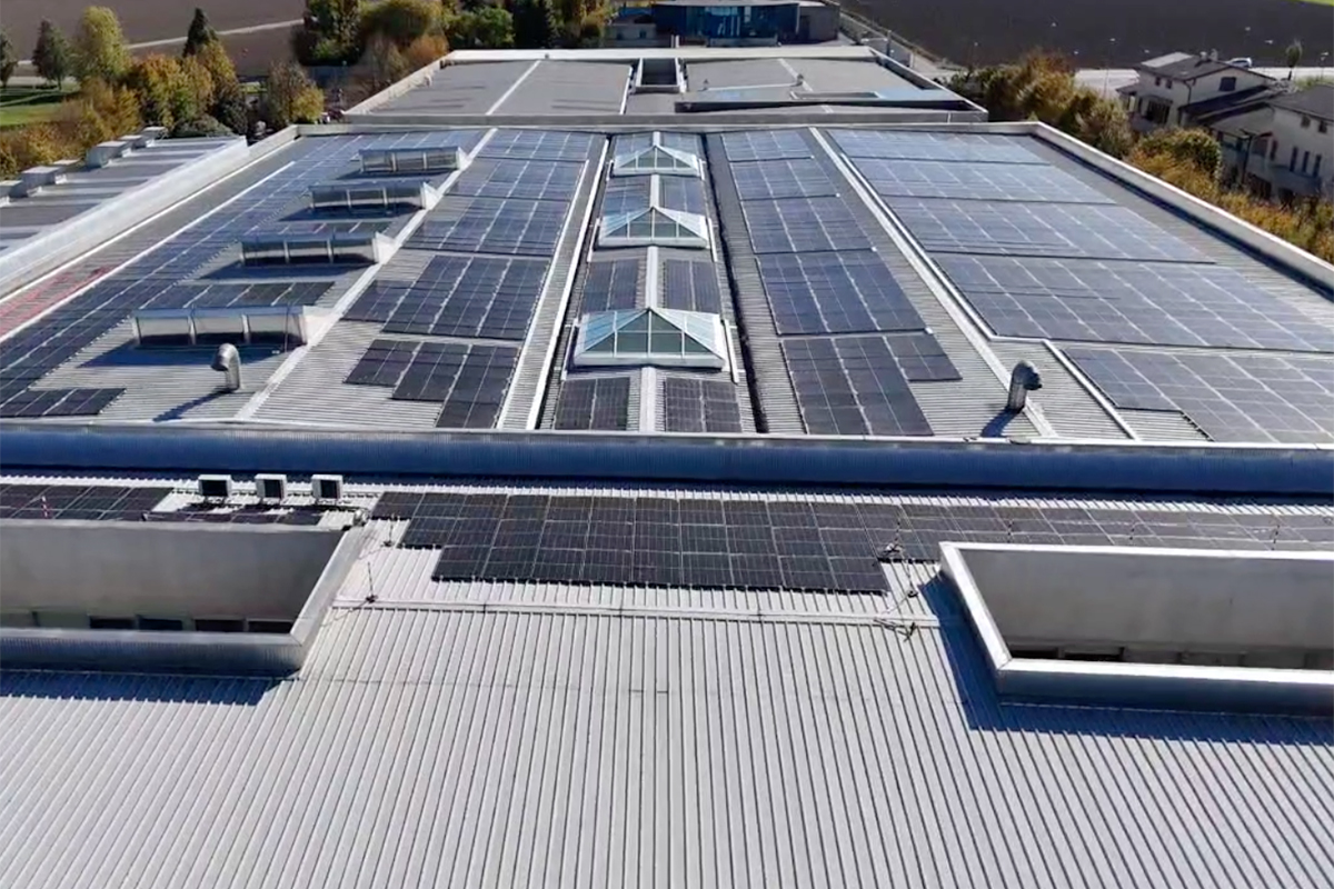 deenova-impianto-fotovoltaico